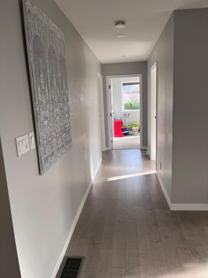 Quiet Three Bedrooms House ビクトリア エクステリア 写真